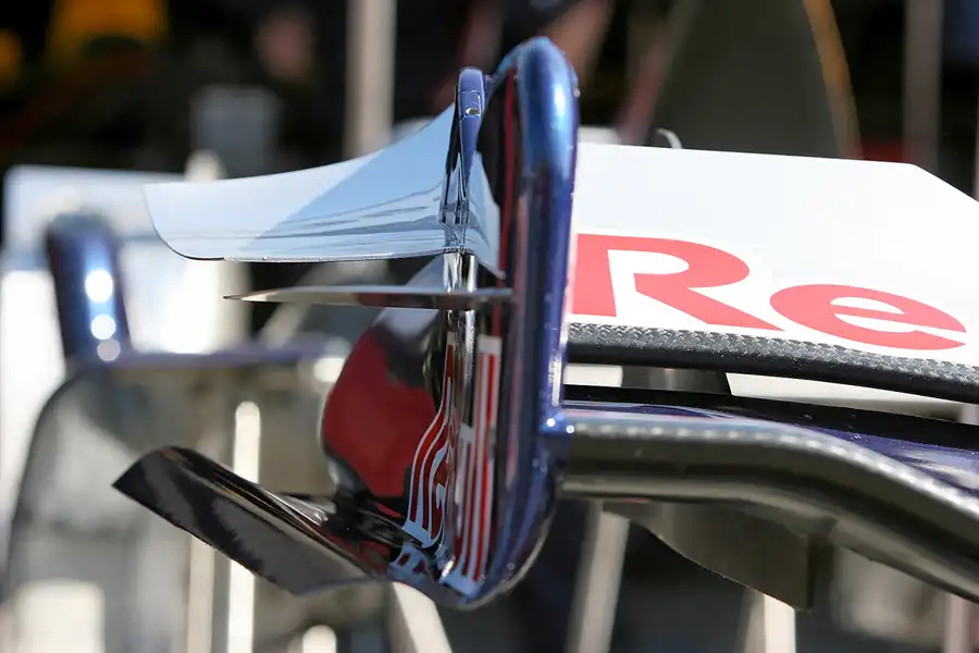 129 | 2005 | Spa-Francorchamps | Red Bull-Cosworth RB1 | © carsten riede fotografie