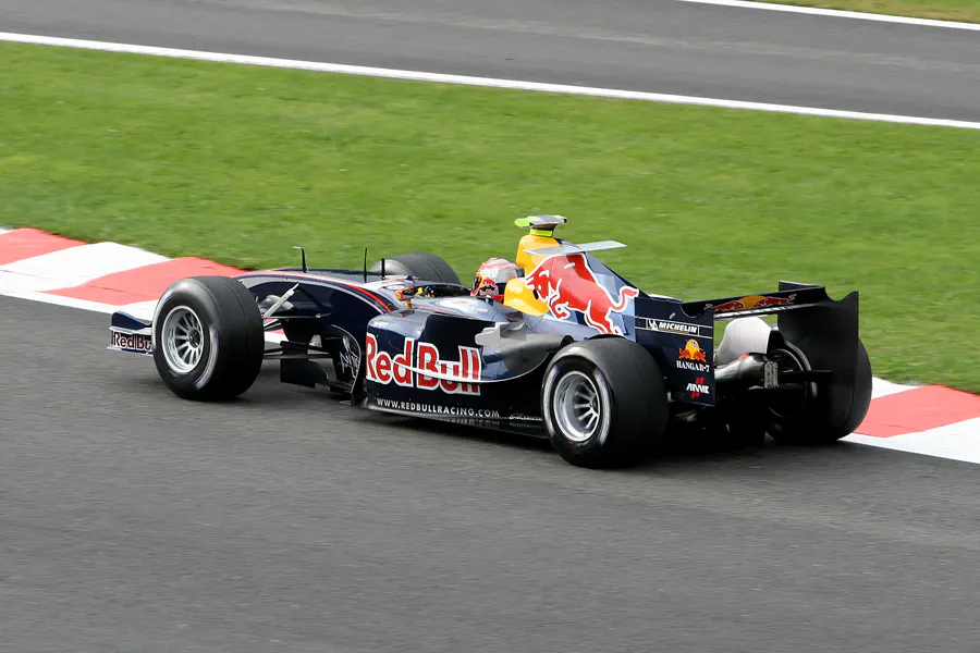 117 | 2005 | Spa-Francorchamps | Red Bull-Cosworth RB1 | Vitantonio Liuzzi | © carsten riede fotografie