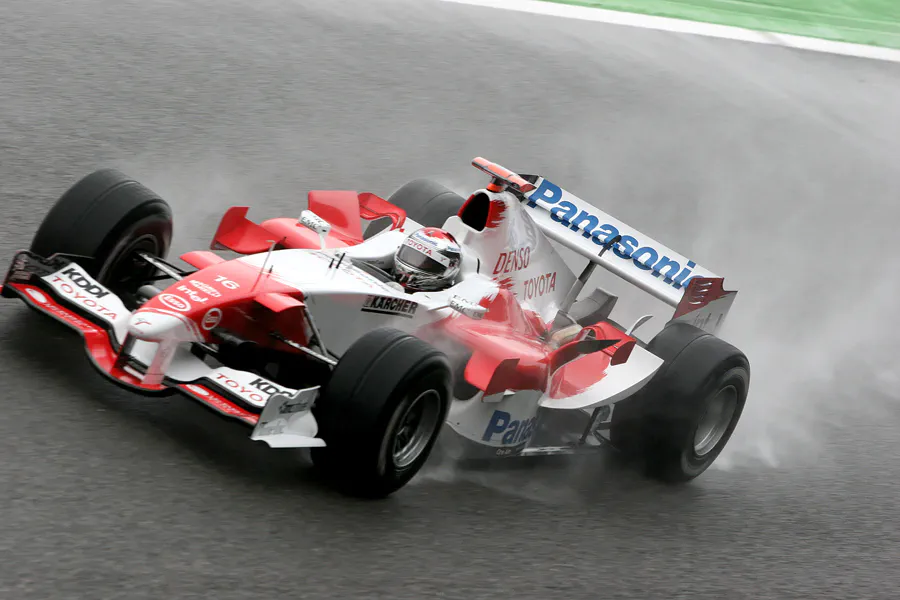169 | 2005 | Spa-Francorchamps | Toyota TF105 | Jarno Trulli | © carsten riede fotografie