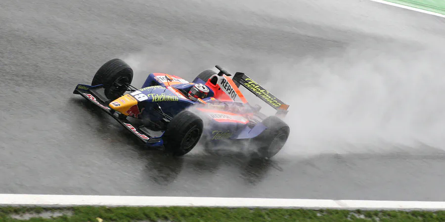 057 | 2005 | Spa-Francorchamps | GP2 Series | Racing Engineering | Borja Garcia | © carsten riede fotografie