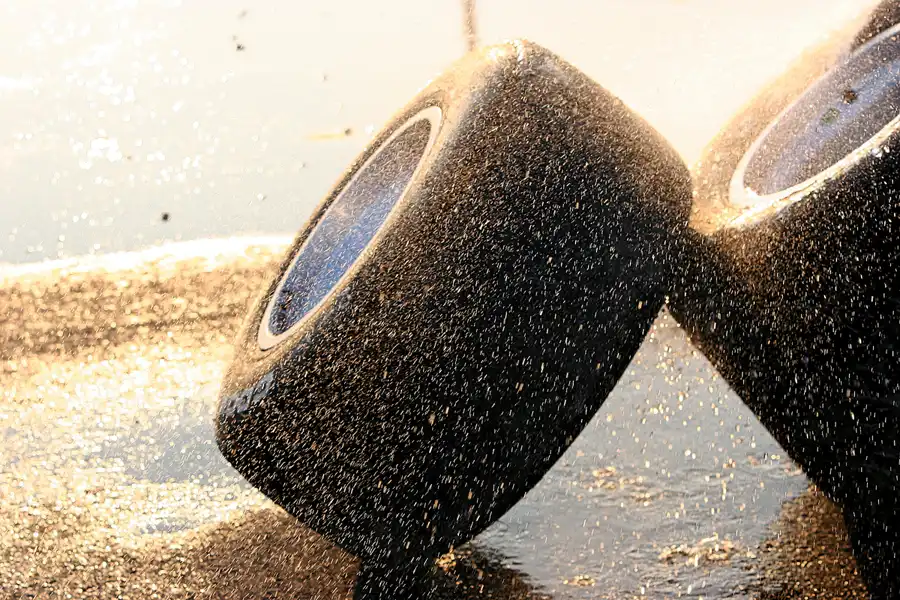 074 | 2005 | Eurospeedway | Fahrerlager | © carsten riede fotografie