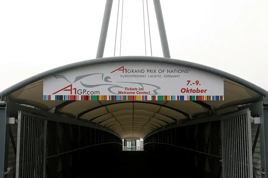 080 | 2005 | Eurospeedway | Rennstrecke | © carsten riede fotografie