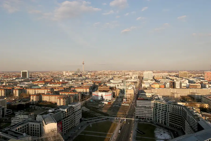 013 | 2006 | Berlin | Blick vom Kollhoff-Tower | © carsten riede fotografie