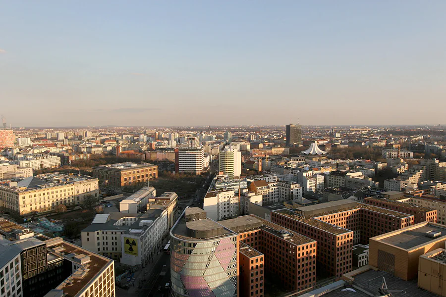 014 | 2006 | Berlin | Blick vom Kollhoff-Tower | © carsten riede fotografie