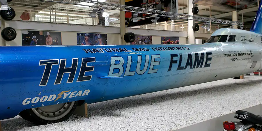 039 | 2006 | Sinsheim | Auto und Technik Museum | The Blue Flame | © carsten riede fotografie