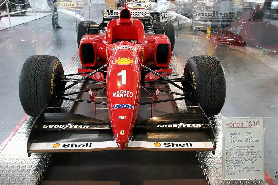 054 | 2006 | Sinsheim | Auto und Technik Museum | Ferrari F310 | © carsten riede fotografie