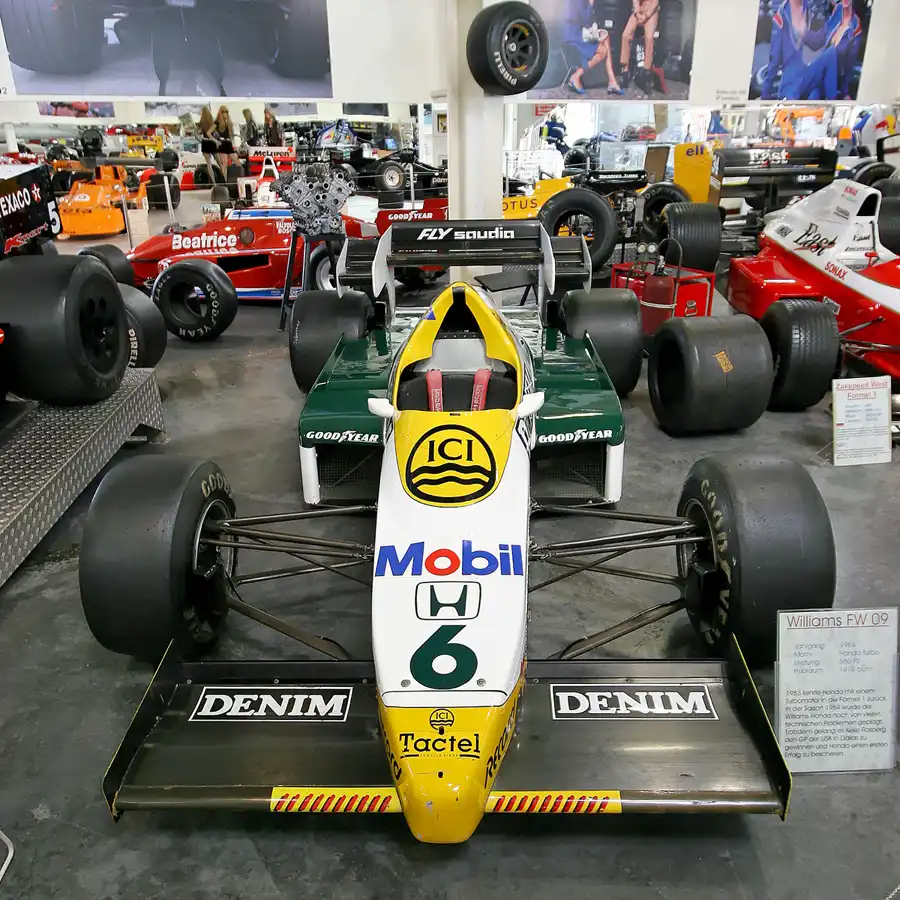 072 | 2006 | Sinsheim | Auto und Technik Museum | Williams-Honda FW09 | © carsten riede fotografie