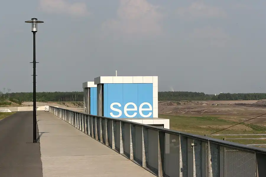 027 | 2006 | Grossräschen | IBA-Terrassen | © carsten riede fotografie