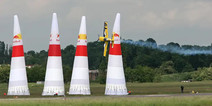 056 | 2006 | Berlin | Red Bull Air Race | © carsten riede fotografie