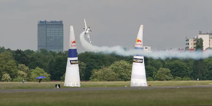 062 | 2006 | Berlin | Red Bull Air Race | © carsten riede fotografie