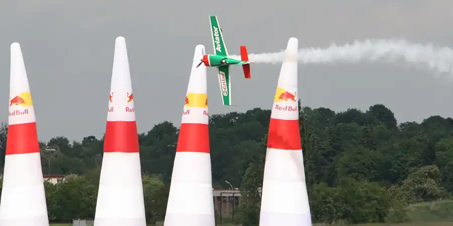 075 | 2006 | Berlin | Red Bull Air Race | © carsten riede fotografie