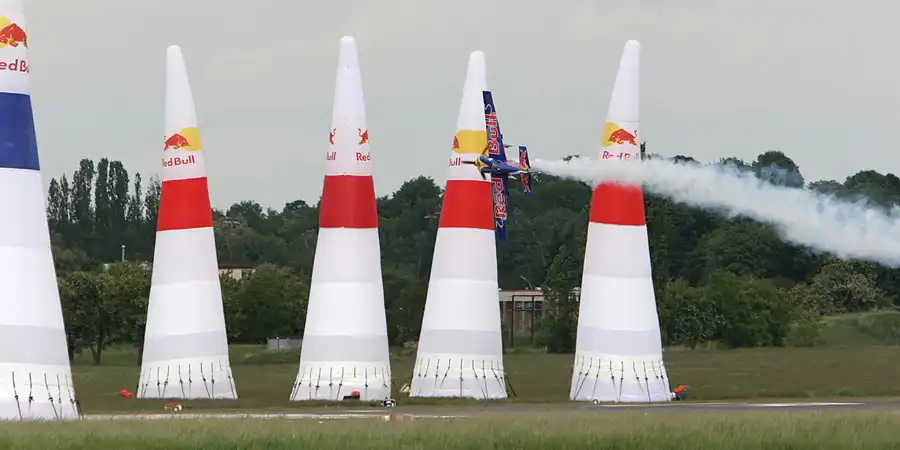 088 | 2006 | Berlin | Red Bull Air Race | © carsten riede fotografie