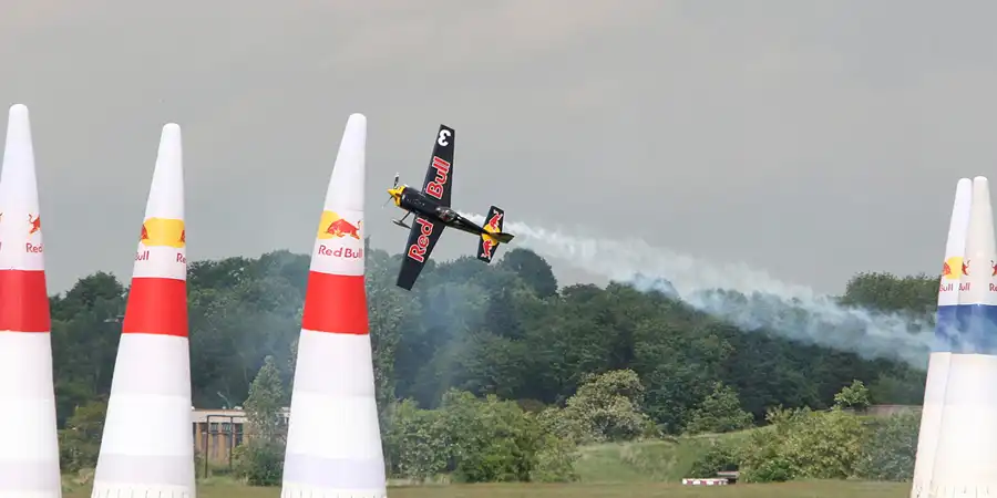 096 | 2006 | Berlin | Red Bull Air Race | © carsten riede fotografie