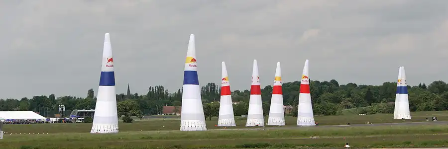 102 | 2006 | Berlin | Red Bull Air Race | © carsten riede fotografie