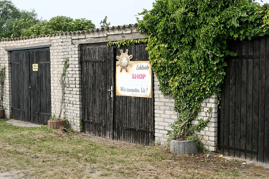 099 | 2006 | Vitt | © carsten riede fotografie