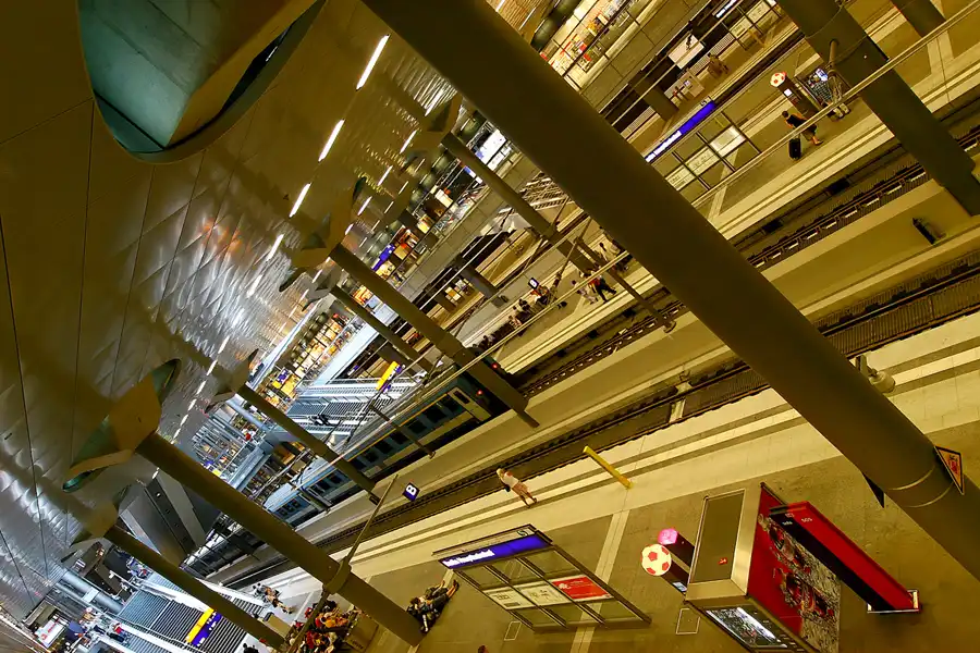 005 | 2006 | Berlin | Hauptbahnhof | © carsten riede fotografie