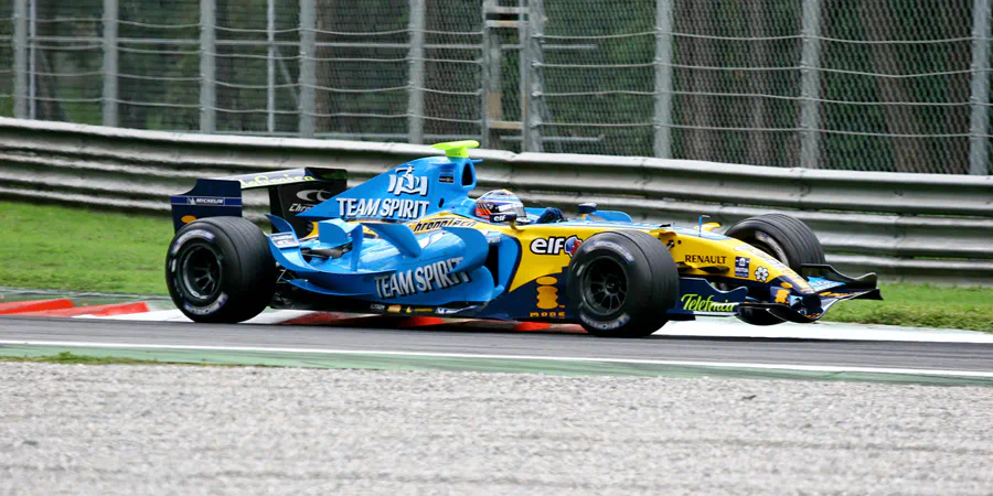 080 | 2006 | Monza | Renault R26 | Heikki Kovalainen | © carsten riede fotografie