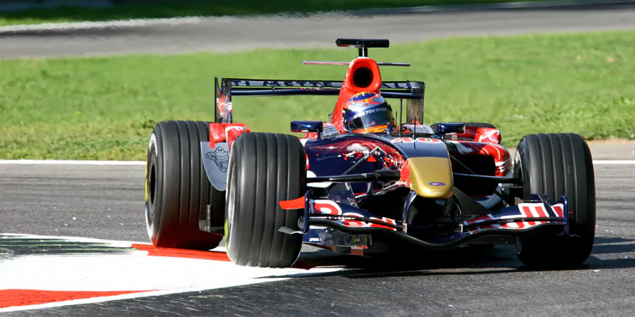 091 | 2006 | Monza | Toro Rosso-Cosworth STR1 | Neel Jani | © carsten riede fotografie
