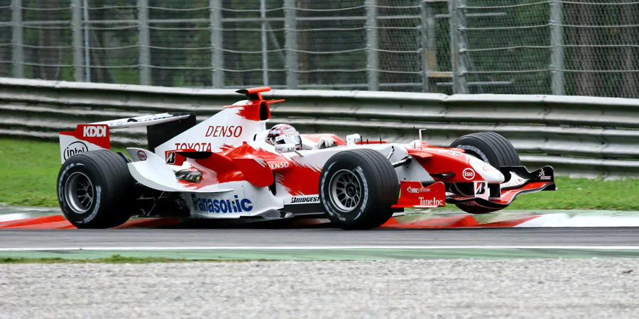 112 | 2006 | Monza | Toyota TF106B | Jarno Trulli | © carsten riede fotografie