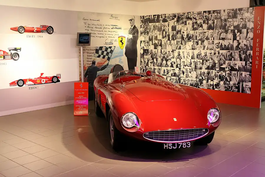 020 | 2006 | Maranello | Galleria Ferrari | © carsten riede fotografie