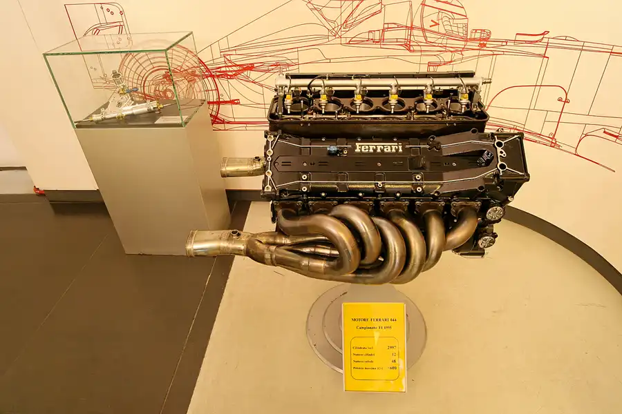 036 | 2006 | Maranello | Galleria Ferrari | © carsten riede fotografie