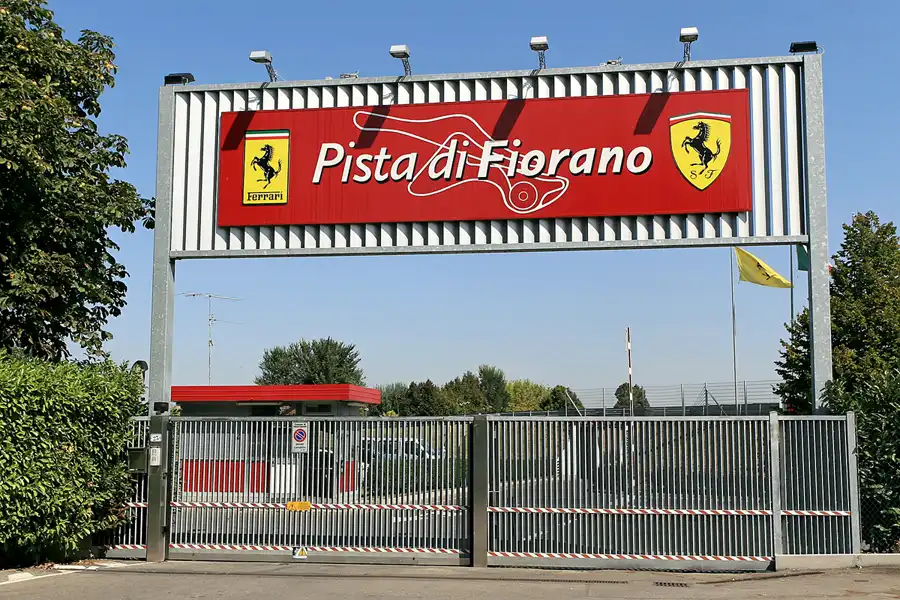 096 | 2006 | Maranello | © carsten riede fotografie