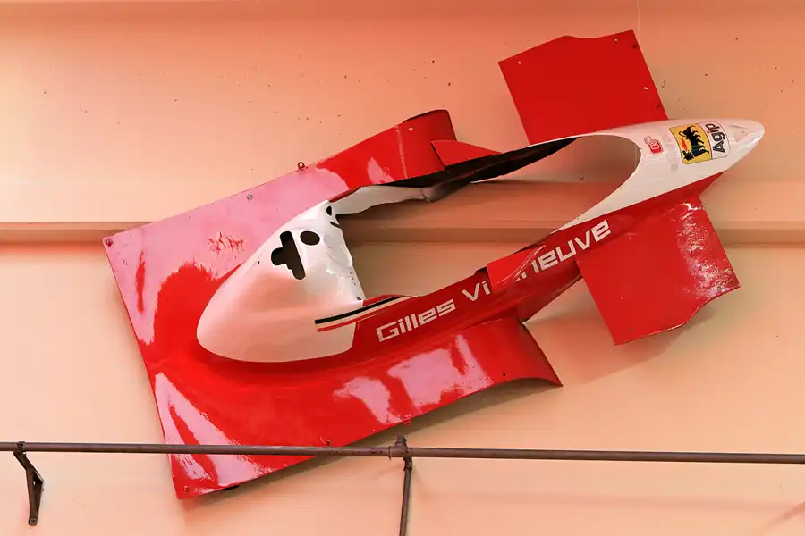 100 | 2006 | Maranello | © carsten riede fotografie