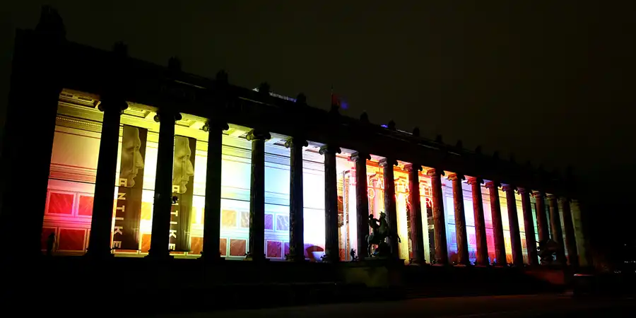 013 | 2006 | Berlin | Festival Of Lights | Altes Museum | © carsten riede fotografie