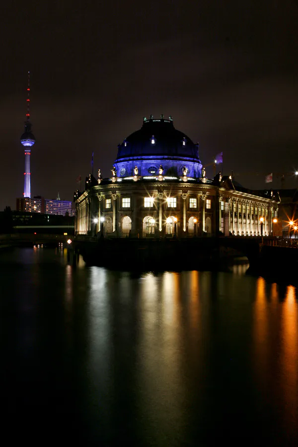 039 | 2006 | Berlin | Festival Of Lights | Bode Museum | © carsten riede fotografie