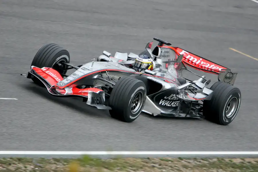 046 | 2006 | Barcelona | McLaren-Mercedes Benz MP4-21 | Pedro De La Rosa | © carsten riede fotografie