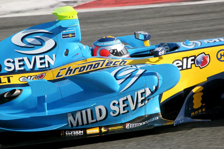 082 | 2006 | Barcelona | Renault R26 | Nelson Piquet Jr. | © carsten riede fotografie