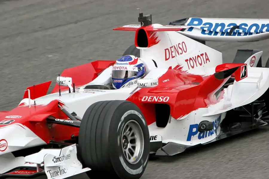 117 | 2006 | Barcelona | Toyota TF106B | Olivier Panis | © carsten riede fotografie