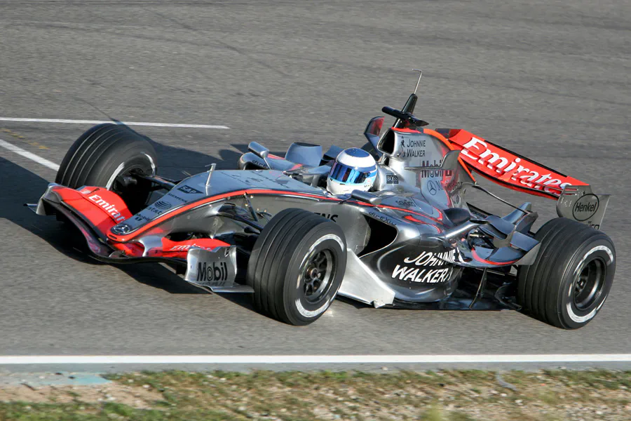 049 | 2006 | Barcelona | McLaren-Mercedes Benz MP4-21 | Mika Hakkinen | © carsten riede fotografie