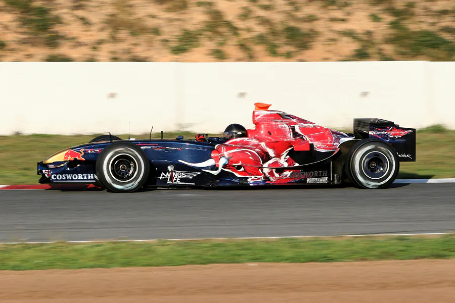 102 | 2006 | Barcelona | Toro Rosso-Cosworth STR1 | Vitantonio Liuzzi | © carsten riede fotografie
