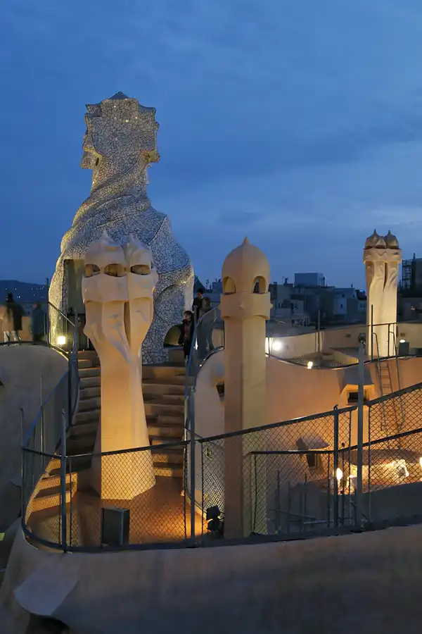 019 | 2006 | Barcelona | Casa Mila – La Pedrera (Gaudi) | © carsten riede fotografie
