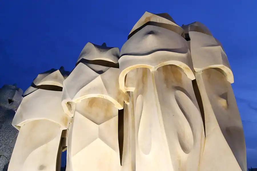 023 | 2006 | Barcelona | Casa Mila – La Pedrera (Gaudi) | © carsten riede fotografie