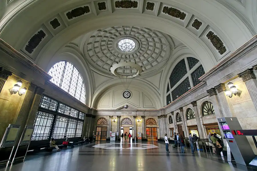 072 | 2006 | Barcelona | Estacio de Franca | © carsten riede fotografie