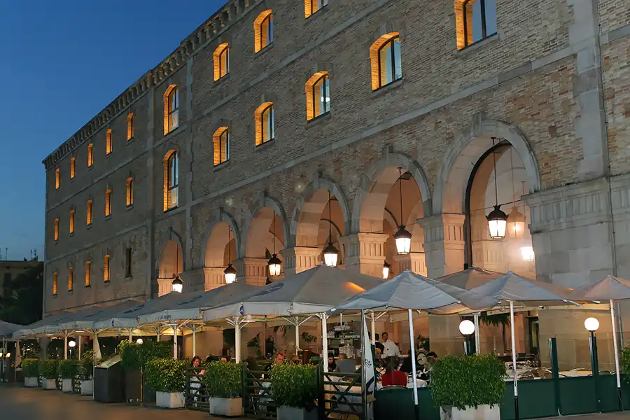 079 | 2006 | Barcelona | Museu d' Historia de Catalunya | © carsten riede fotografie