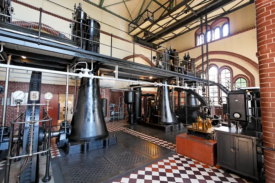 009 | 2007 | Berlin | Wasserwerk Friedrichshagen | © carsten riede fotografie