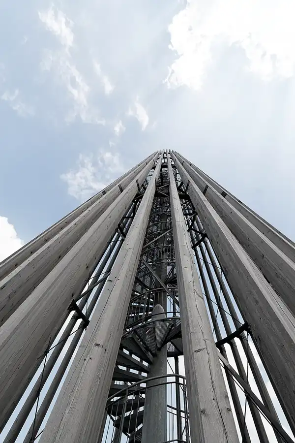 125 | 2007 | Zwenkau | Bistumshöhe | © carsten riede fotografie