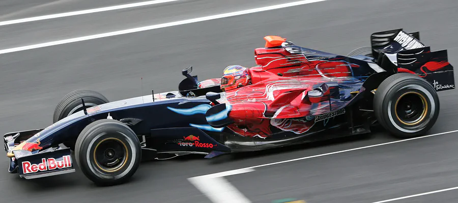 061 | 2007 | Spa-Francorchamps | Toro Rosso-Ferrari STR2 | Vitantonio Liuzzi | © carsten riede fotografie