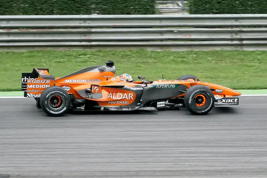 082 | 2007 | Monza | Spyker-Ferrari F8-VIIB | Adrian Sutil | © carsten riede fotografie