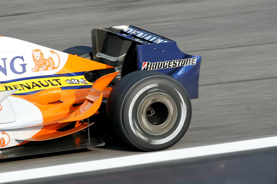 071 | 2007 | Monza | Renault R27 | Giancarlo Fisichella | © carsten riede fotografie