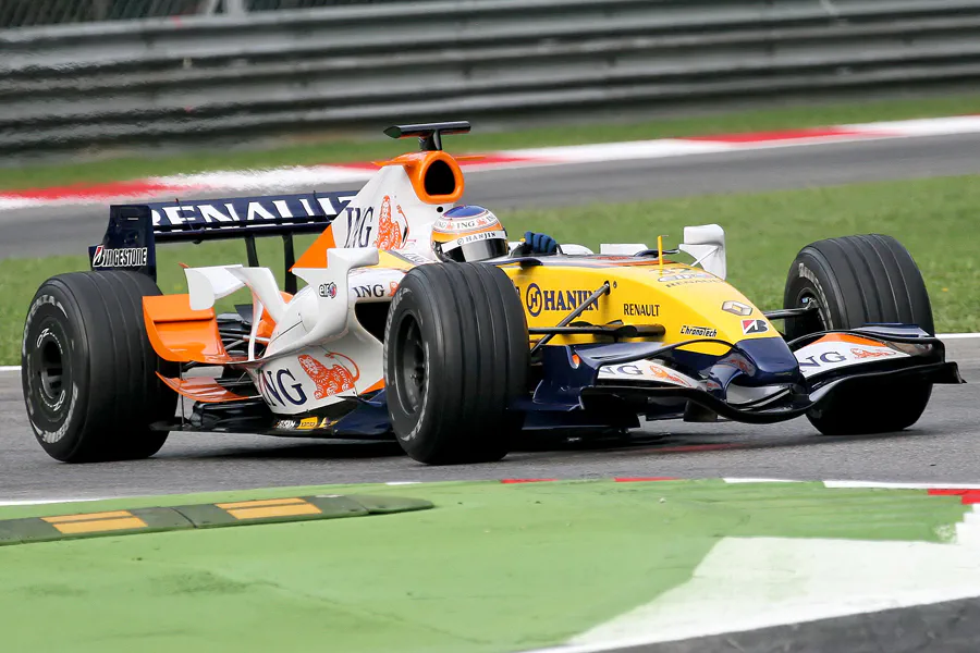 078 | 2007 | Monza | Renault R27 | Nelson Piquet jr | © carsten riede fotografie