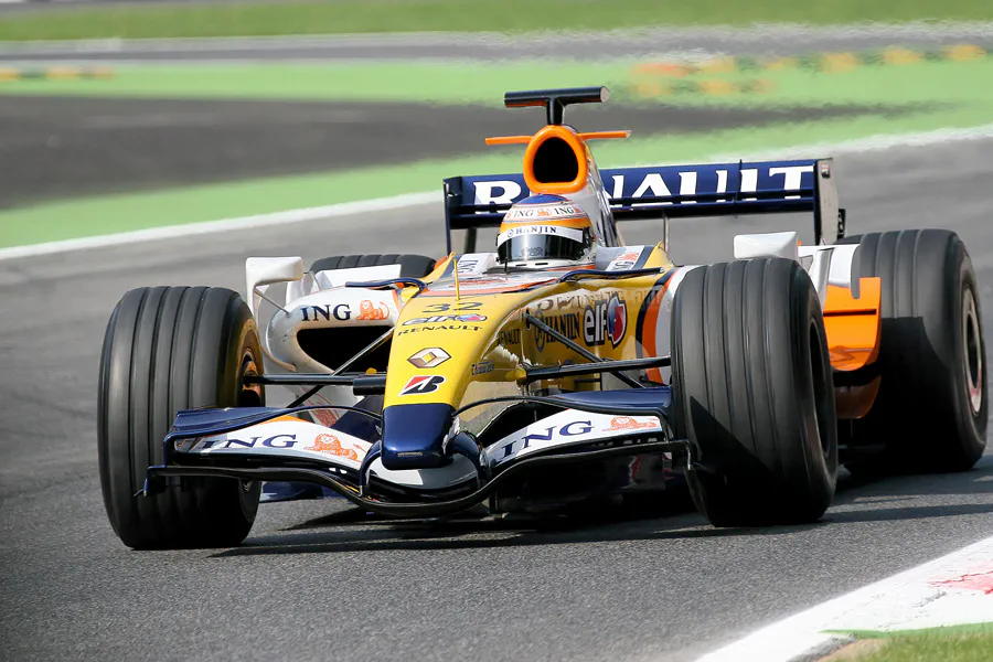 080 | 2007 | Monza | Renault R27 | Nelson Piquet jr | © carsten riede fotografie