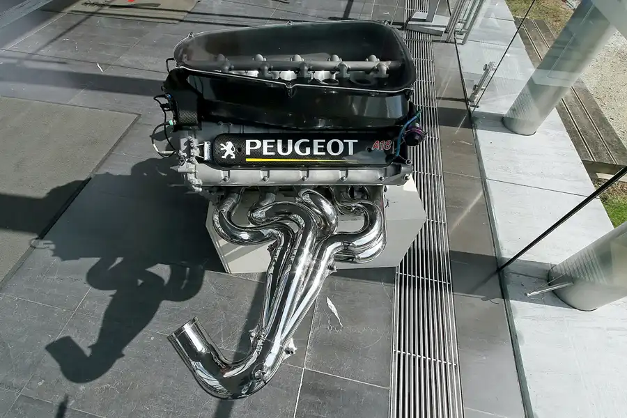 044 | 2007 | Stavelot | Abbaye De Stavelot – Musee Du Circuit De Spa-Francorchamps – Peugeot A18 | © carsten riede fotografie