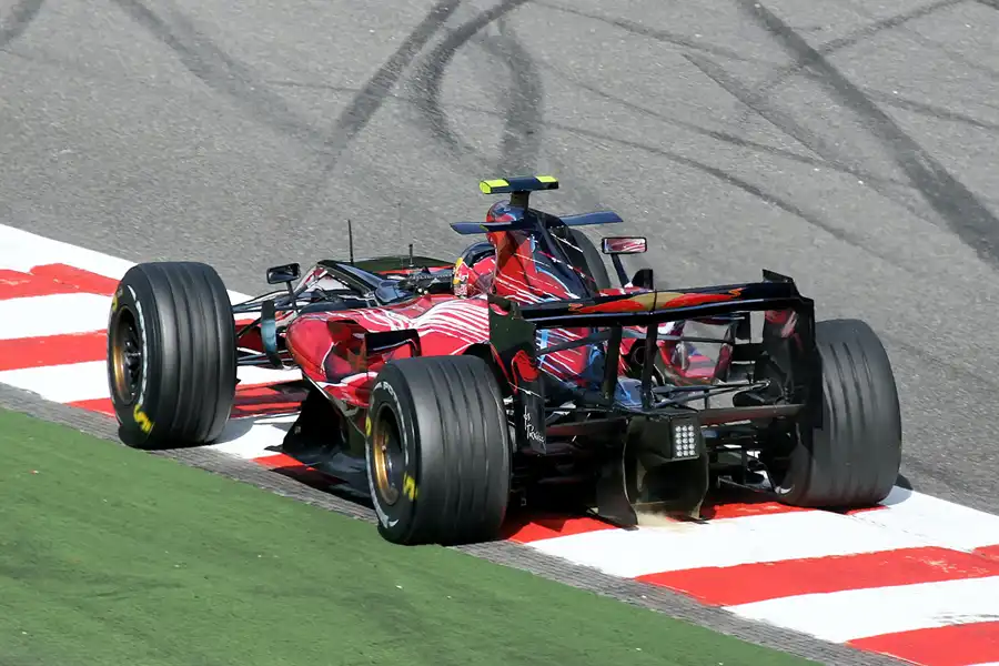 126 | 2007 | Spa-Francorchamps | Toro Rosso-Ferrari STR2 | Sebastian Vettel | © carsten riede fotografie