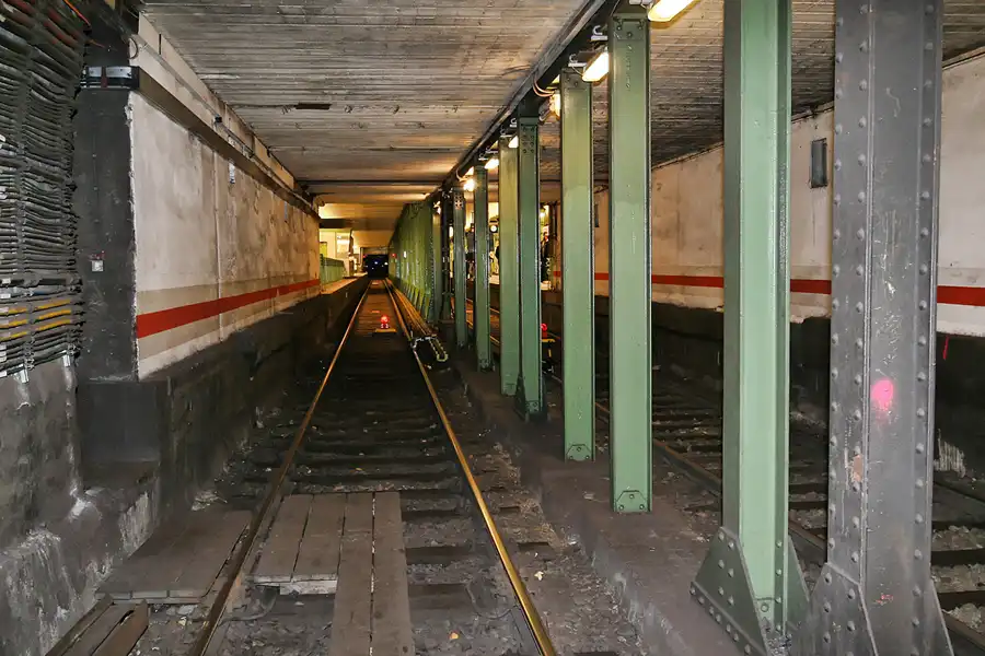 090 | 2008 | Berlin | U-Bahn-Tunnelwanderung Deutsche Oper – Richard-Wagner-Platz | © carsten riede fotografie