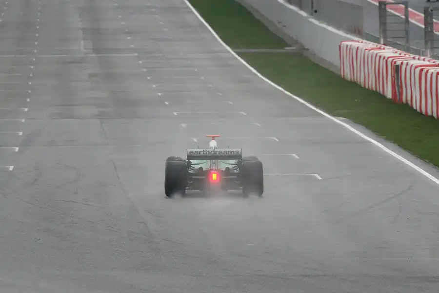 094 | 2008 | Barcelona | Honda RA108 | Alexander Wurz | © carsten riede fotografie