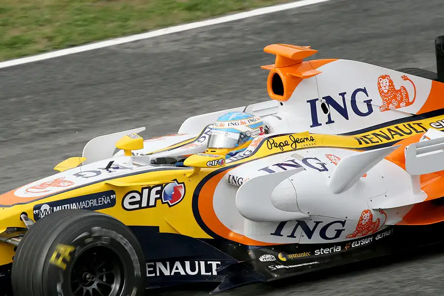 148 | 2008 | Barcelona | Renault R28 | Fernando Alonso | © carsten riede fotografie